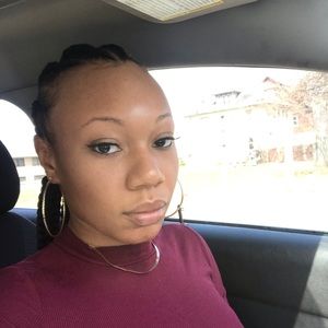 Meet your Posher, Sharray